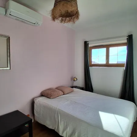 Duplex 2chambres Avec Terrasse Centre Historique Fréjus