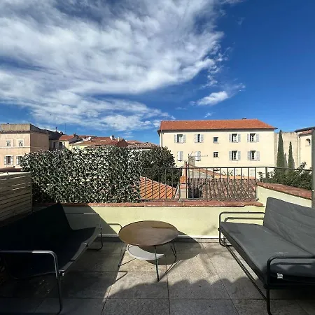 Апартаменты Duplex 2chambres Avec Terrasse Centre Historique Фрежюс