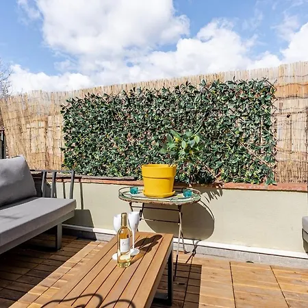 Duplex 2chambres Avec Terrasse Centre Historique شقة *
