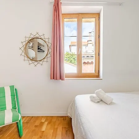 Duplex 2chambres Avec Terrasse Centre Historique Fréjus