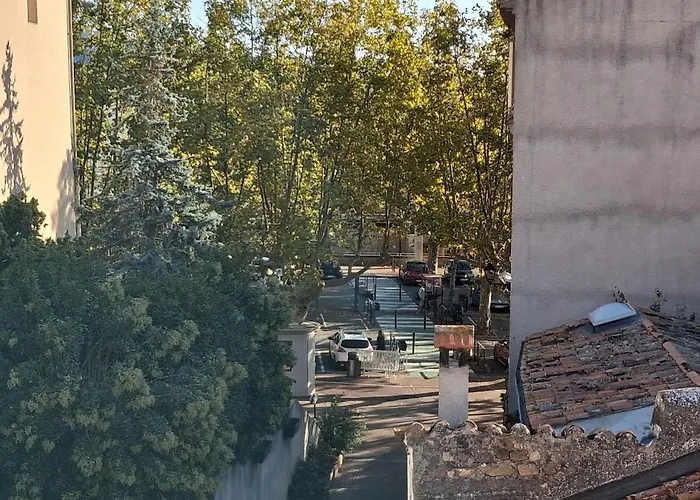 Duplex 2chambres Avec Terrasse Centre Historique Апартаменты Фрежюс